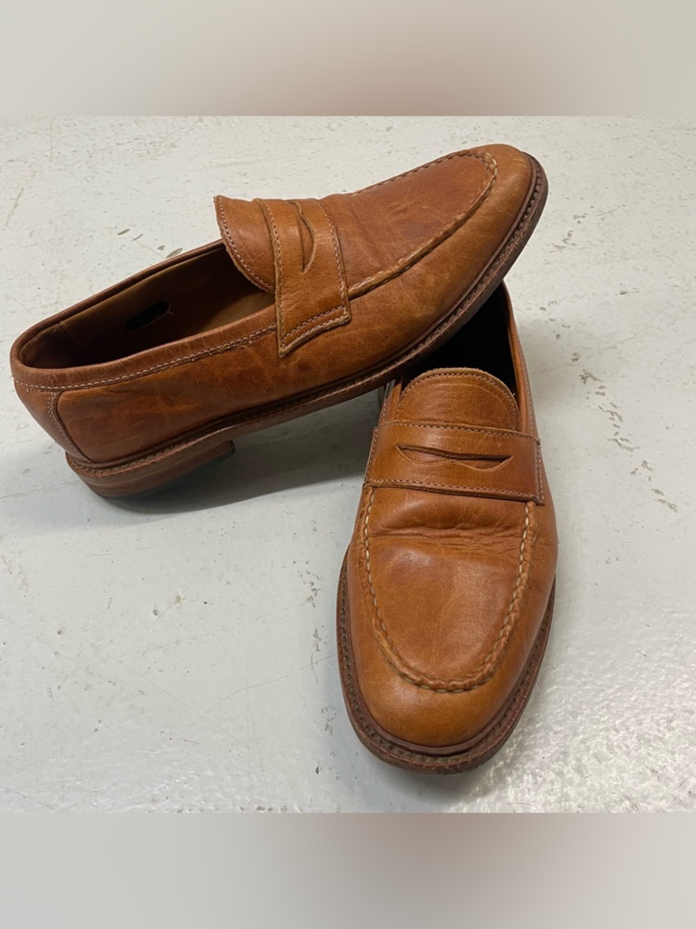 Allen Edmonds Men's Tan Cognac Dress Shoe Hipster Penny Loafer Slip On 9.5
